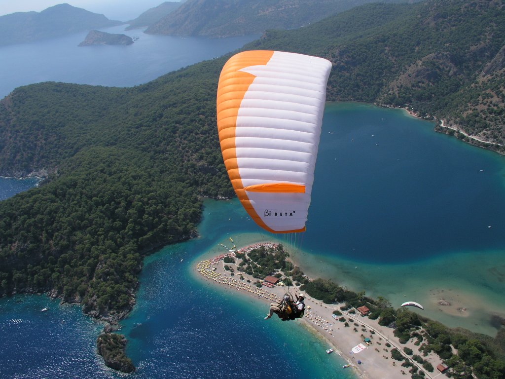 Paragliding